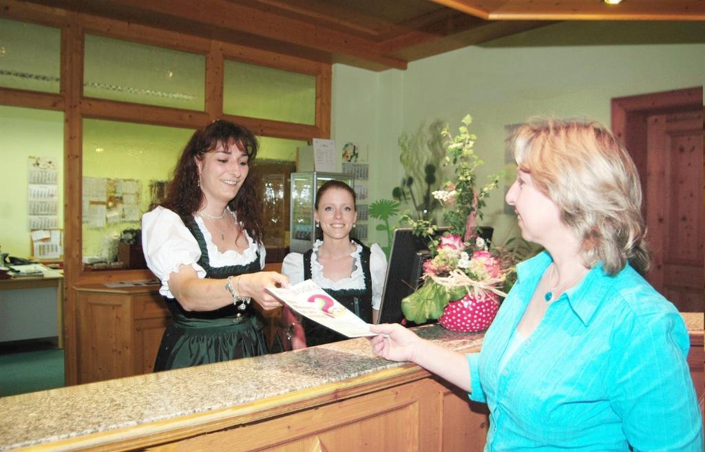 Hotel Am Kofel - Gesundheitszentrum Oberammergau Extérieur photo