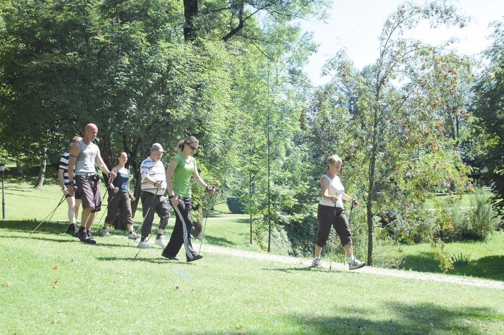 Hotel Am Kofel - Gesundheitszentrum Oberammergau Extérieur photo